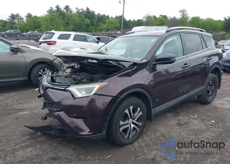 2017 Toyota Rav4 Le z USA, uszkodzony, nr VIN 2T3BFREV2HW591035